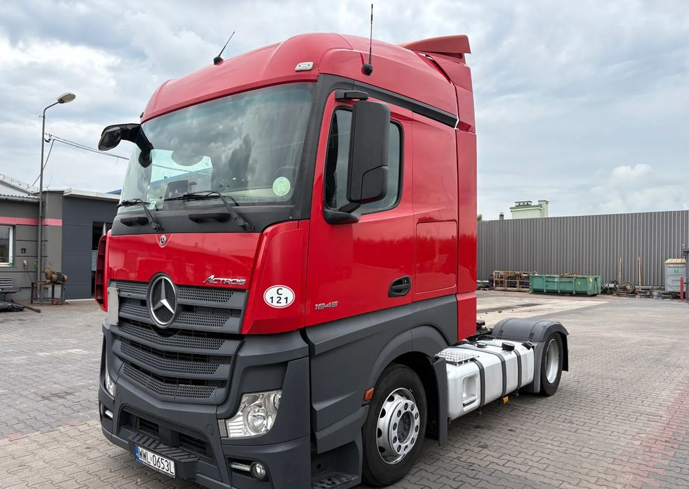 Mercedes-Benz ACTROS 1845 - Trekkvogn: bilde 1 Mercedes-Benz ACTROS 1845 - Trekkvogn: bilde 1