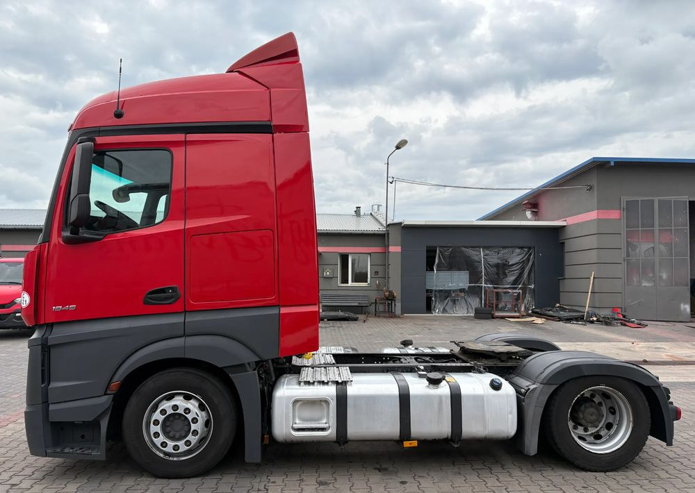 Mercedes-Benz ACTROS 1845 - Trekkvogn: bilde 3 Mercedes-Benz ACTROS 1845 - Trekkvogn: bilde 3