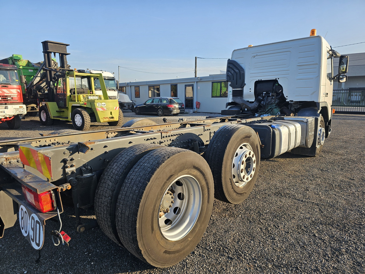 VOLVO FM400 - Chassis lastebil: bilde 3 VOLVO FM400 - Chassis lastebil: bilde 3