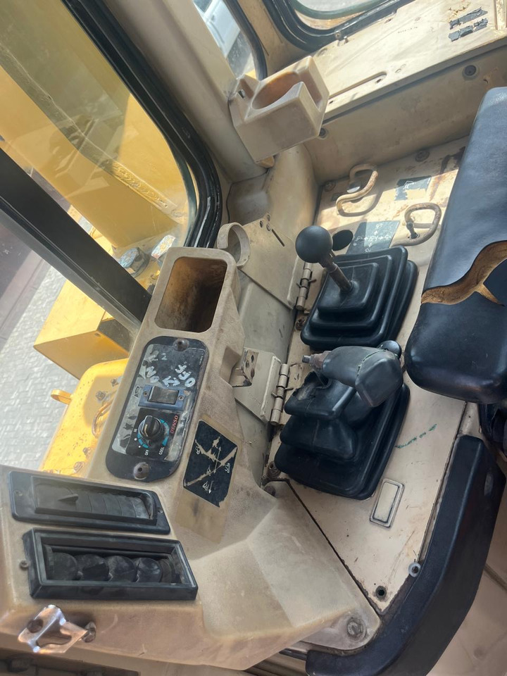 Bulldozer CATERPILLAR D9R: bilde 10