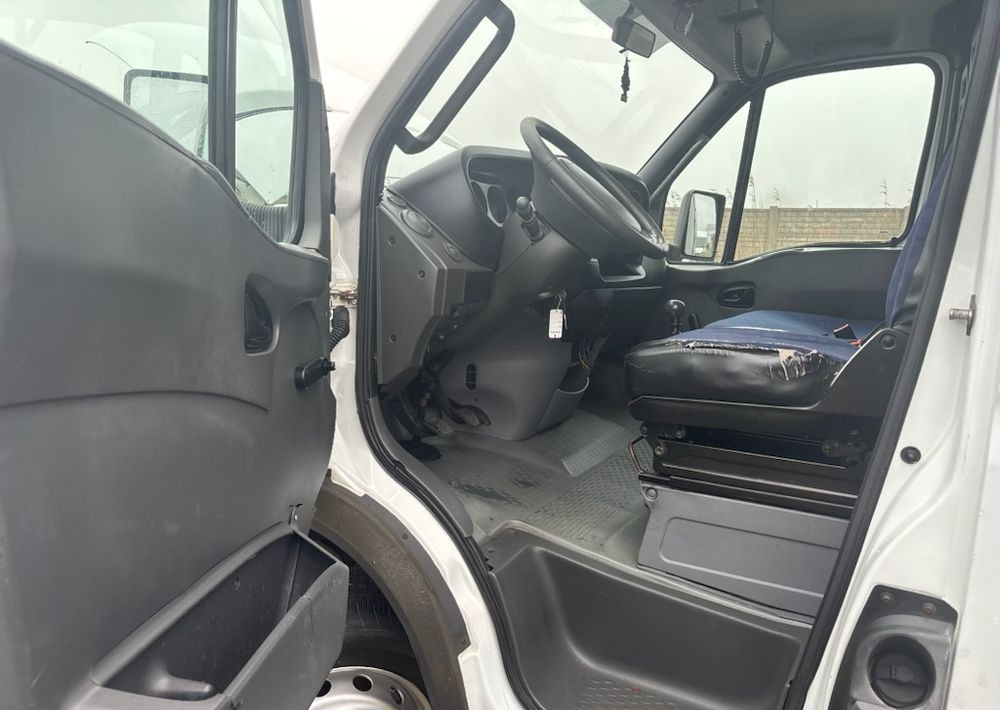 Iveco Daily 65C15 Skrzynia 5,30 m DMC 3,5T - Skapbil: bilde 5 Iveco Daily 65C15 Skrzynia 5,30 m DMC 3,5T - Skapbil: bilde 5