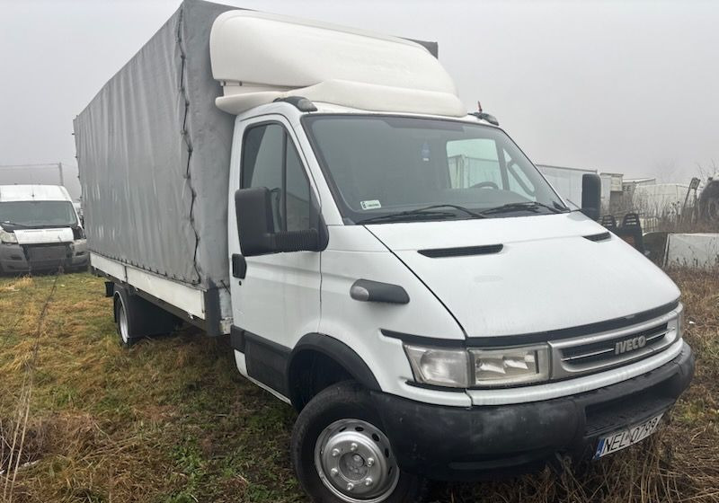 Iveco Daily 65C15 Skrzynia 5,30 m DMC 3,5T - Skapbil: bilde 2 Iveco Daily 65C15 Skrzynia 5,30 m DMC 3,5T - Skapbil: bilde 2