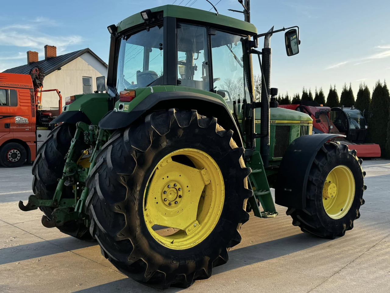John Deere 6800 - Traktor: bilde 5 John Deere 6800 - Traktor: bilde 5