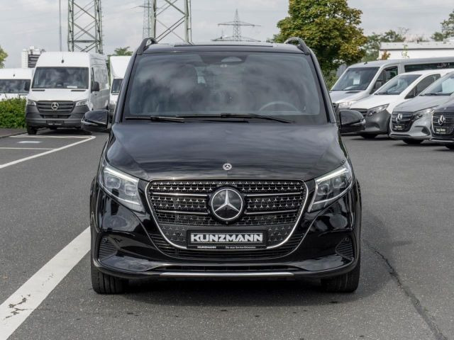 Mercedes-Benz V 300 d AVANTGARDE Lang Distronic Burmester AHK - Minibuss, Persontransport: bilde 2 Mercedes-Benz V 300 d AVANTGARDE Lang Distronic Burmester AHK - Minibuss, Persontransport: bilde 2