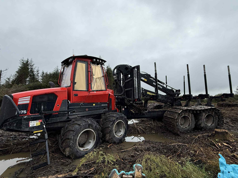 Komatsu 875 - Lassbærer: bilde 3 Komatsu 875 - Lassbærer: bilde 3