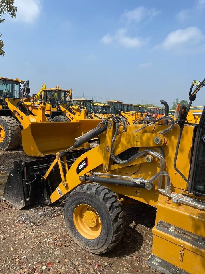 CAT 420 F - Traktorgraver: bilde 4 CAT 420 F - Traktorgraver: bilde 4