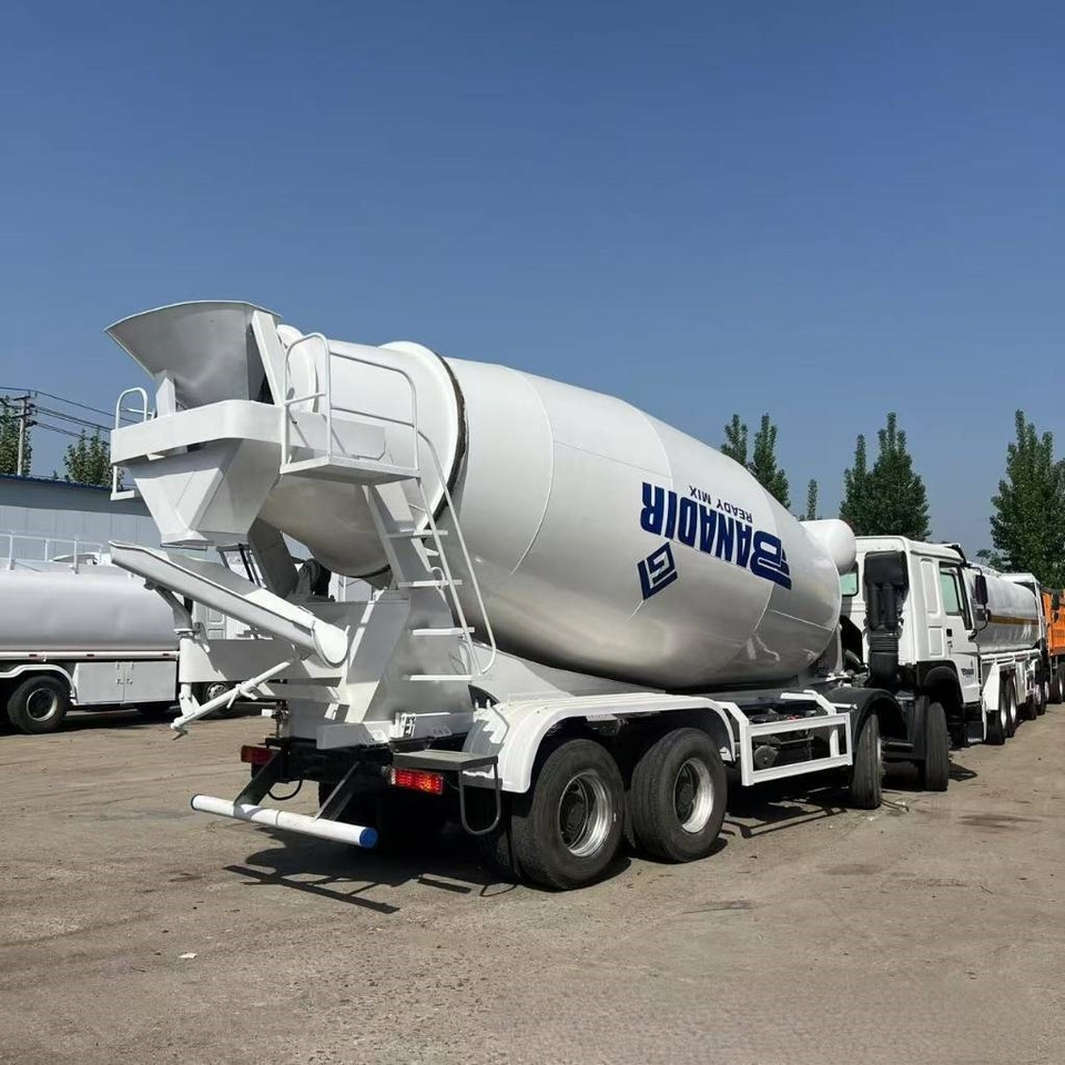 Howo 371 - Betongbil: bilde 4 Howo 371 - Betongbil: bilde 4