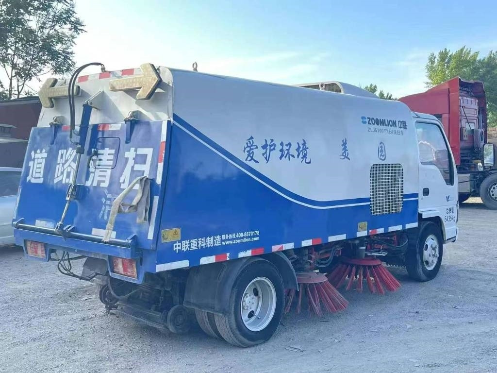 Isuzu 4K - Feiebil: bilde 3 Isuzu 4K - Feiebil: bilde 3