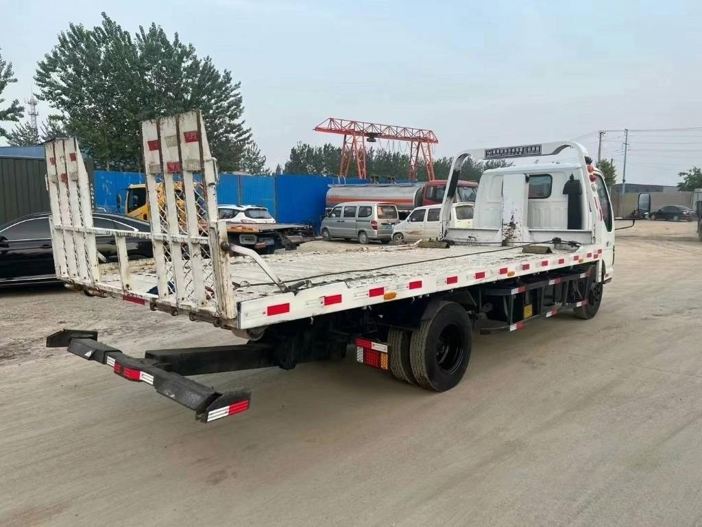 Isuzu breakdown truck - Bergingsbil: bilde 4 Isuzu breakdown truck - Bergingsbil: bilde 4