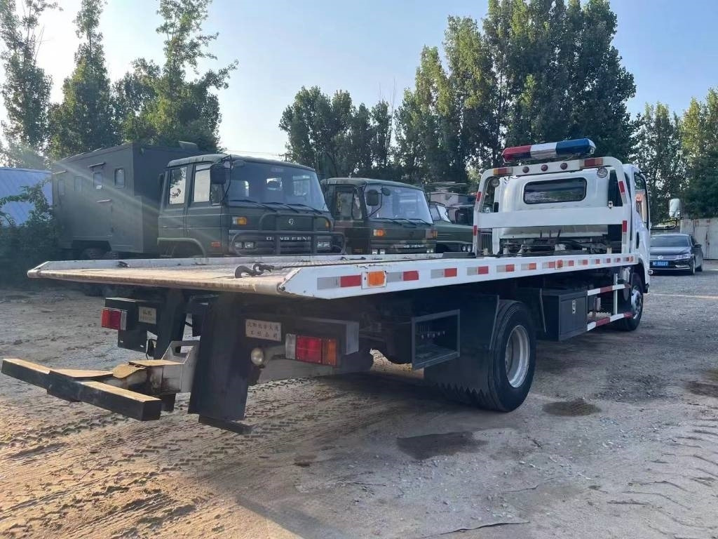 Isuzu breakdown truck - Bergingsbil: bilde 4 Isuzu breakdown truck - Bergingsbil: bilde 4