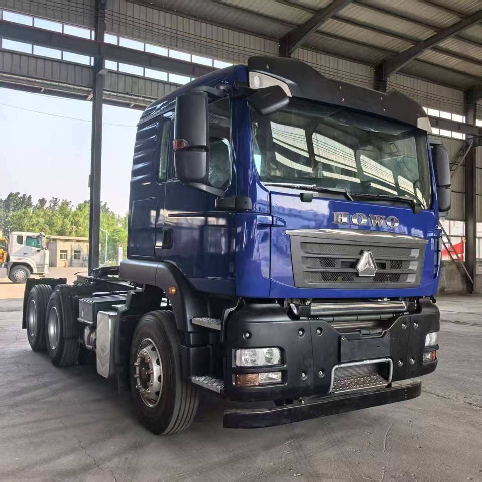 HOWO TX - Trekkvogn: bilde 1 HOWO TX - Trekkvogn: bilde 1