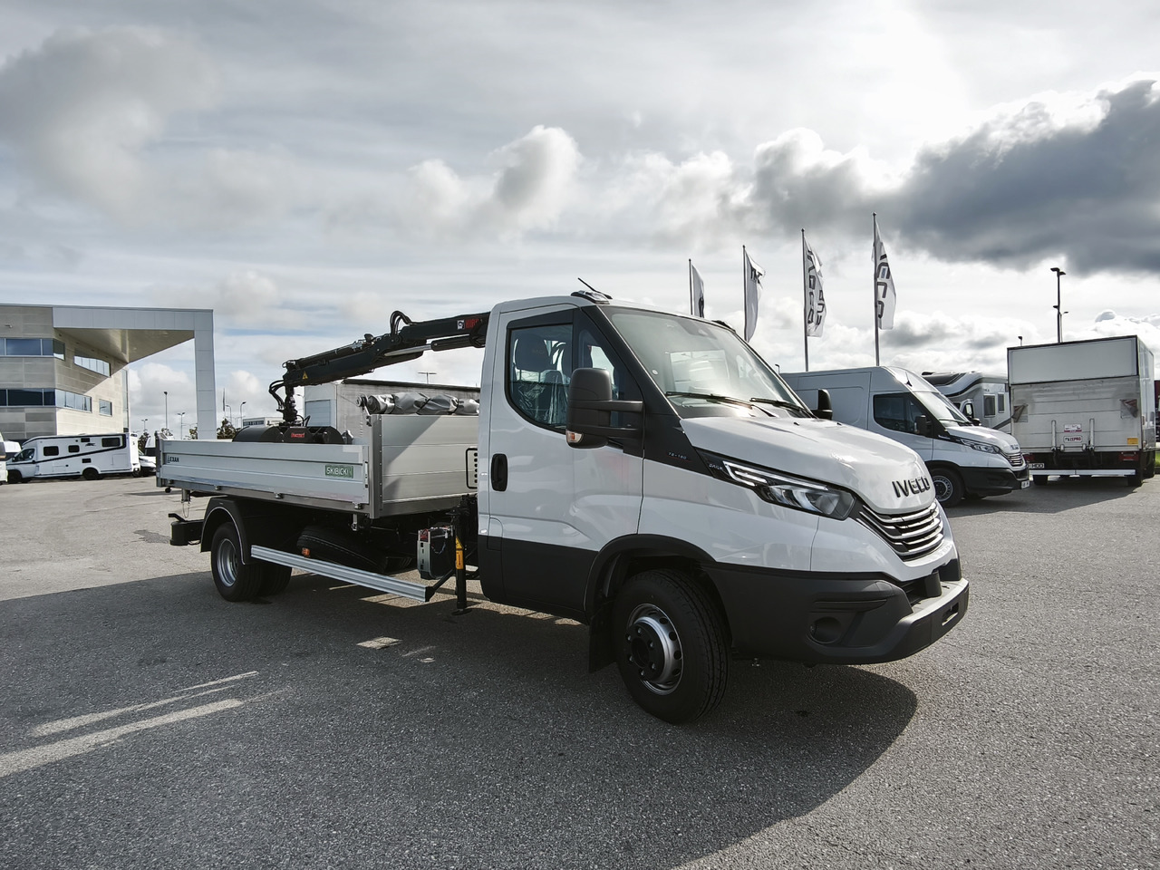 IVECO Daily 70C18H - Varebil med tipp: bilde 5 IVECO Daily 70C18H - Varebil med tipp: bilde 5
