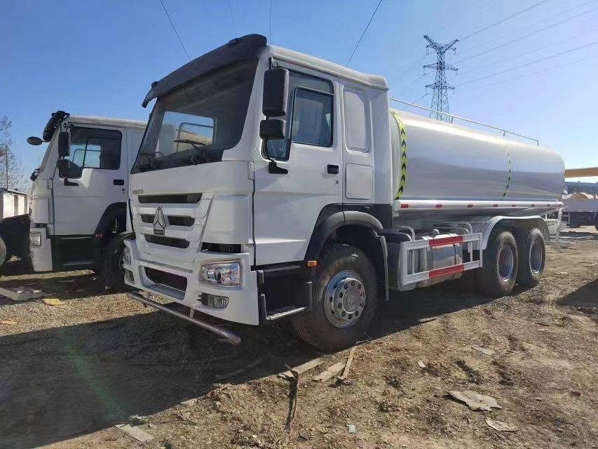 Howo 375 6x4 - Tankbil: bilde 1 Howo 375 6x4 - Tankbil: bilde 1