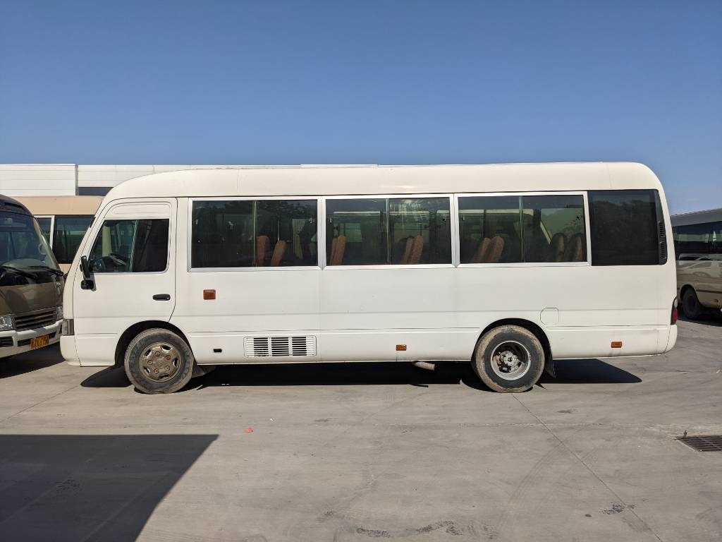 Toyota Coaster Bus - Minibuss, Persontransport: bilde 5 Toyota Coaster Bus - Minibuss, Persontransport: bilde 5