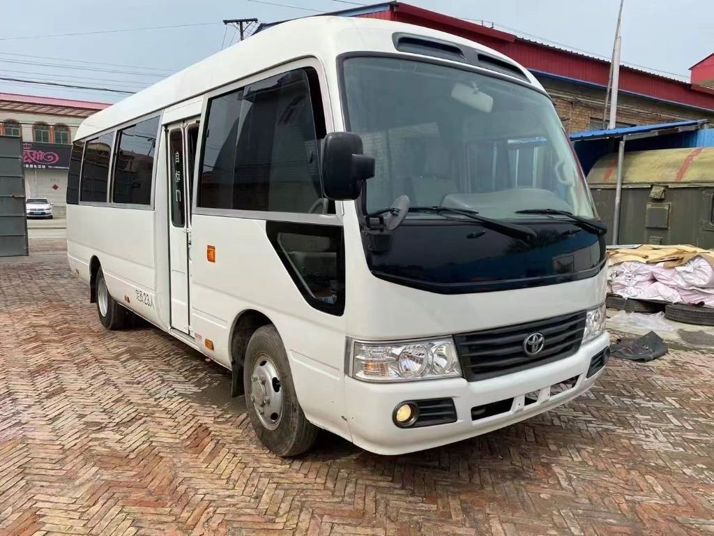Toyota Coaster Bus - Minibuss, Persontransport: bilde 2 Toyota Coaster Bus - Minibuss, Persontransport: bilde 2