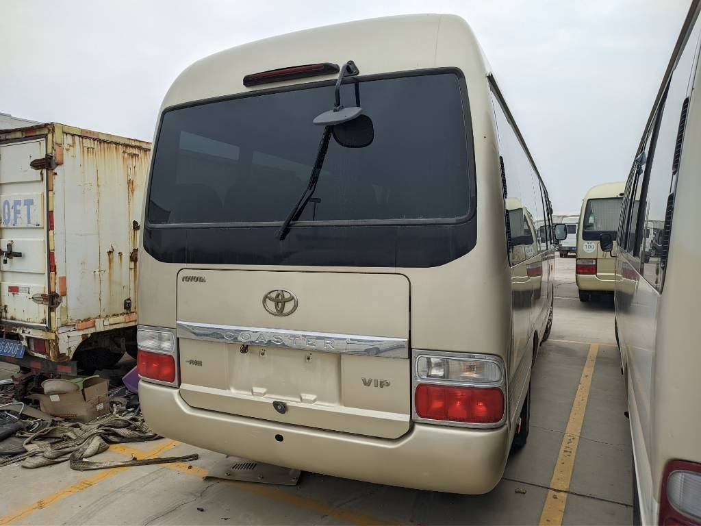 Toyota Coaster Bus - Minibuss, Persontransport: bilde 2 Toyota Coaster Bus - Minibuss, Persontransport: bilde 2