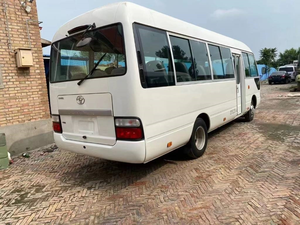 Toyota Coaster Bus - Minibuss, Persontransport: bilde 4 Toyota Coaster Bus - Minibuss, Persontransport: bilde 4