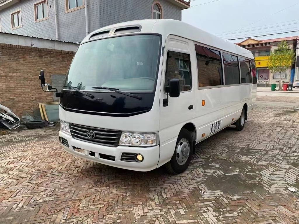 Toyota Coaster Bus - Minibuss, Persontransport: bilde 1 Toyota Coaster Bus - Minibuss, Persontransport: bilde 1