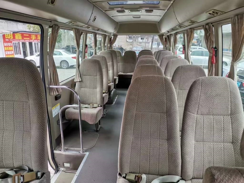 Toyota Coaster Bus - Minibuss, Persontransport: bilde 5 Toyota Coaster Bus - Minibuss, Persontransport: bilde 5
