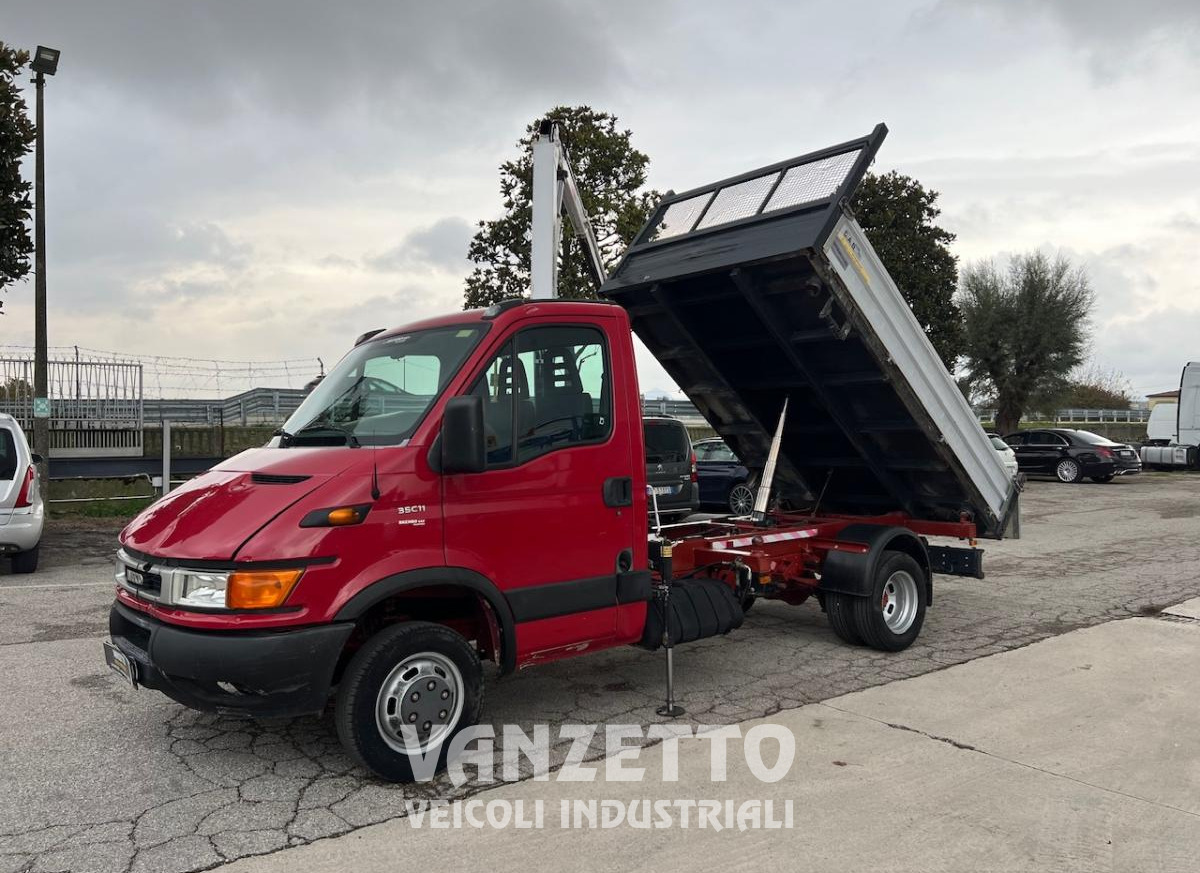 IVECO 35C12 DAILY - Varebil med tipp: bilde 3 IVECO 35C12 DAILY - Varebil med tipp: bilde 3