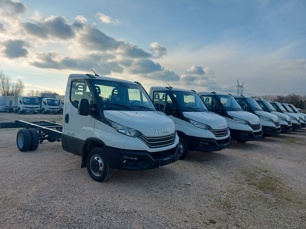 Iveco Daily 35C16 Fahrgestell Wählbar Aufbau Euro6E Iveco Daily 35C16 Fahrgestell Wählbar Aufbau Euro6E - Chassis lastebil, Kranbil: bilde 1 Iveco Daily 35C16 Fahrgestell Wählbar Aufbau Euro6E Iveco Daily 35C16 Fahrgestell Wählbar Aufbau Euro6E - Chassis lastebil, Kranbil: bilde 1