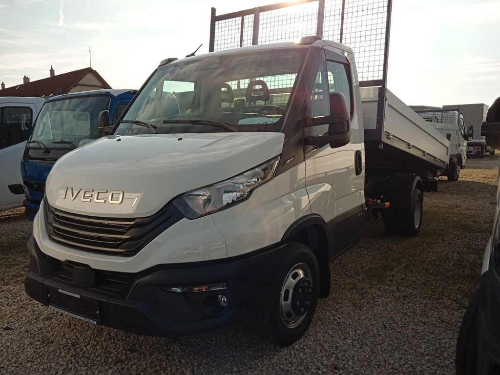 Iveco Daily 35C18H Dreiseitenkipper Iveco Daily 35C18H Dreiseitenkipper - Varebil med tipp: bilde 1 Iveco Daily 35C18H Dreiseitenkipper Iveco Daily 35C18H Dreiseitenkipper - Varebil med tipp: bilde 1