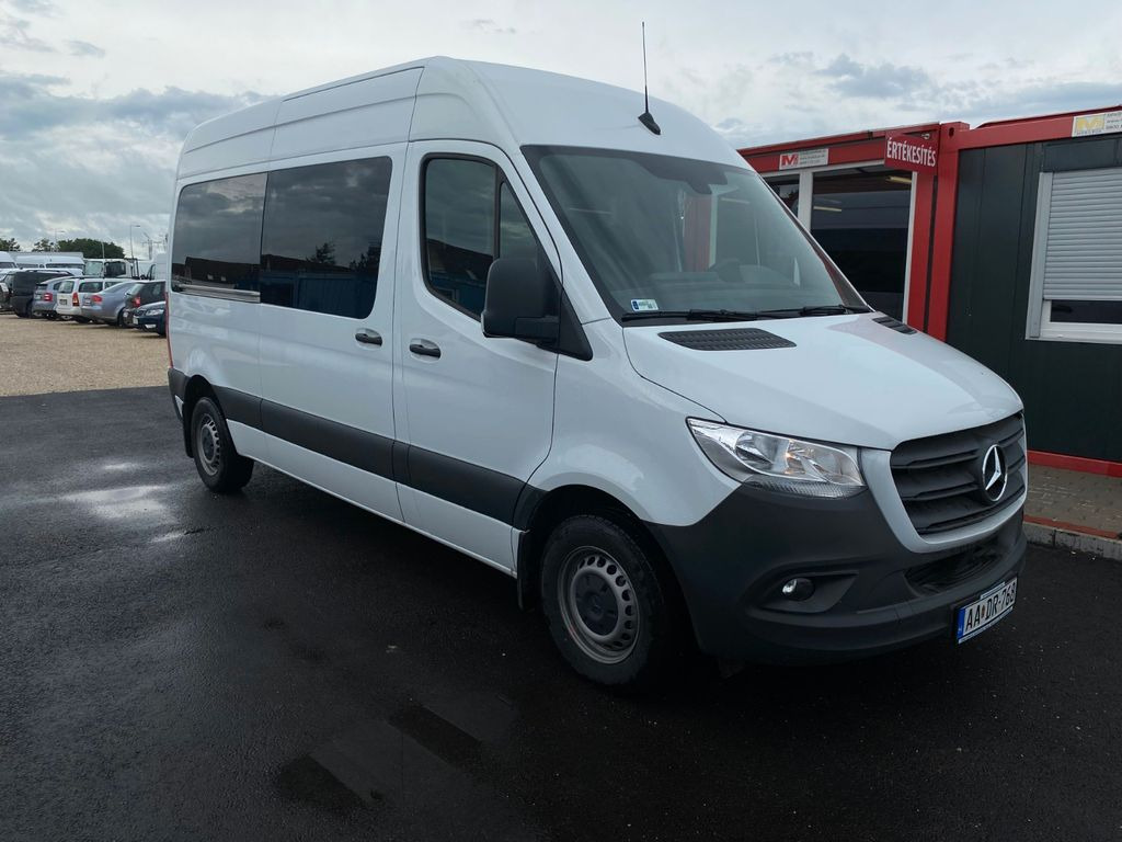 Mercedes-Benz Sprinter 11,5m3 315 9 Sitzer 150Ps SOFORT Mercedes-Benz Sprinter 11,5m3 315 9 Sitzer 150Ps SOFORT - Minibuss, Persontransport: bilde 1 Mercedes-Benz Sprinter 11,5m3 315 9 Sitzer 150Ps SOFORT Mercedes-Benz Sprinter 11,5m3 315 9 Sitzer 150Ps SOFORT - Minibuss, Persontransport: bilde 1