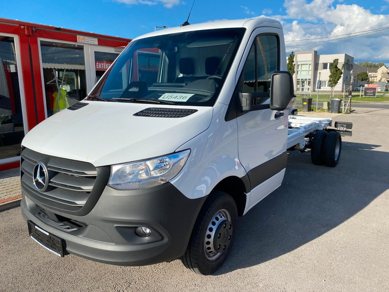 Mercedes-Benz Sprinter 519 Koffer - Varebil med skap: bilde 3 Mercedes-Benz Sprinter 519 Koffer - Varebil med skap: bilde 3