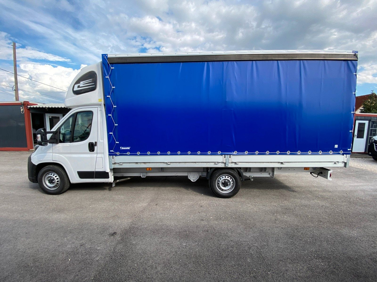 Peugeot BOXER CHC L4 HEAVY PRITSCHE+PLANE+SCHLAFKABINE - Varebil med kapell: bilde 3 Peugeot BOXER CHC L4 HEAVY PRITSCHE+PLANE+SCHLAFKABINE - Varebil med kapell: bilde 3