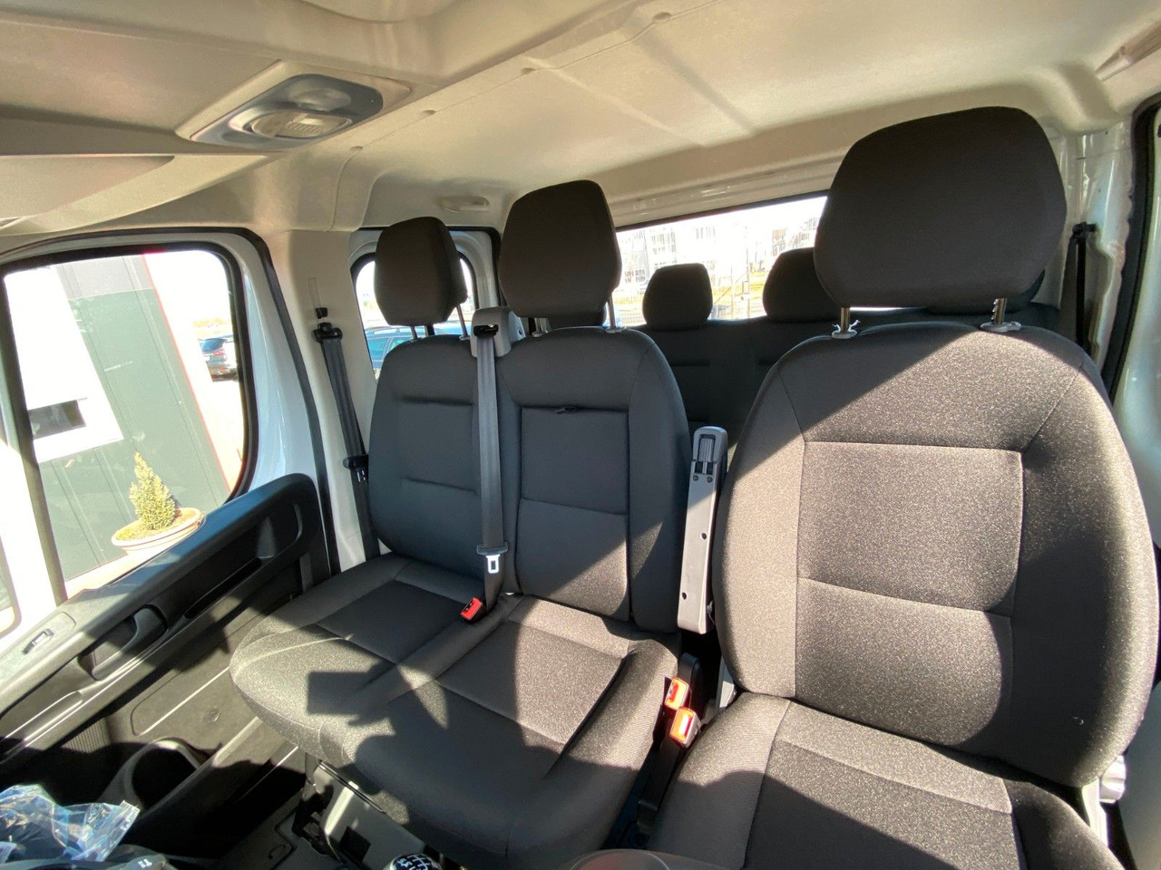 Peugeot BOXER CHDC L4 HEAVY PRITSCHE - Varebil med plan, Varebil med dobbelt førerhus: bilde 4 Peugeot BOXER CHDC L4 HEAVY PRITSCHE - Varebil med plan, Varebil med dobbelt førerhus: bilde 4