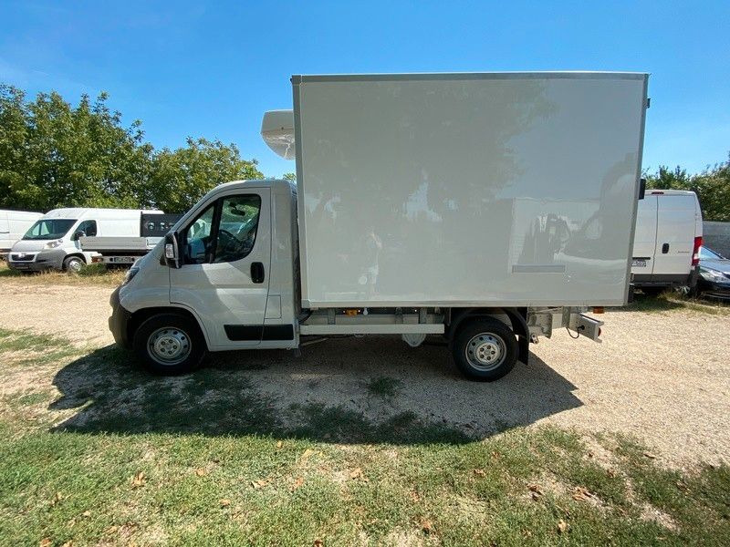 Peugeot Boxer L2 Heavy Kühlkoffer Peugeot Boxer L2 Heavy Kühlkoffer - Kjølebil: bilde 2 Peugeot Boxer L2 Heavy Kühlkoffer Peugeot Boxer L2 Heavy Kühlkoffer - Kjølebil: bilde 2
