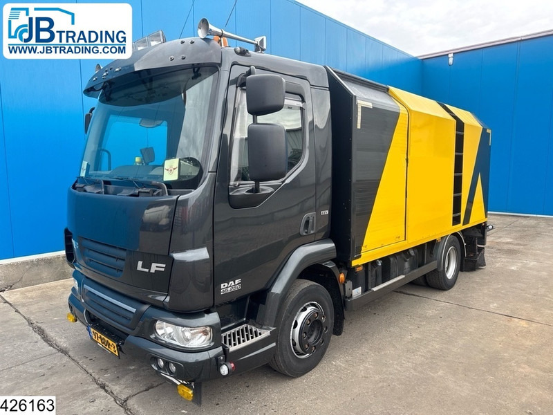 DAF LF45 250 EURO 5, Manual, Bitumen sprayer - Tankbil: bilde 1 DAF LF45 250 EURO 5, Manual, Bitumen sprayer - Tankbil: bilde 1