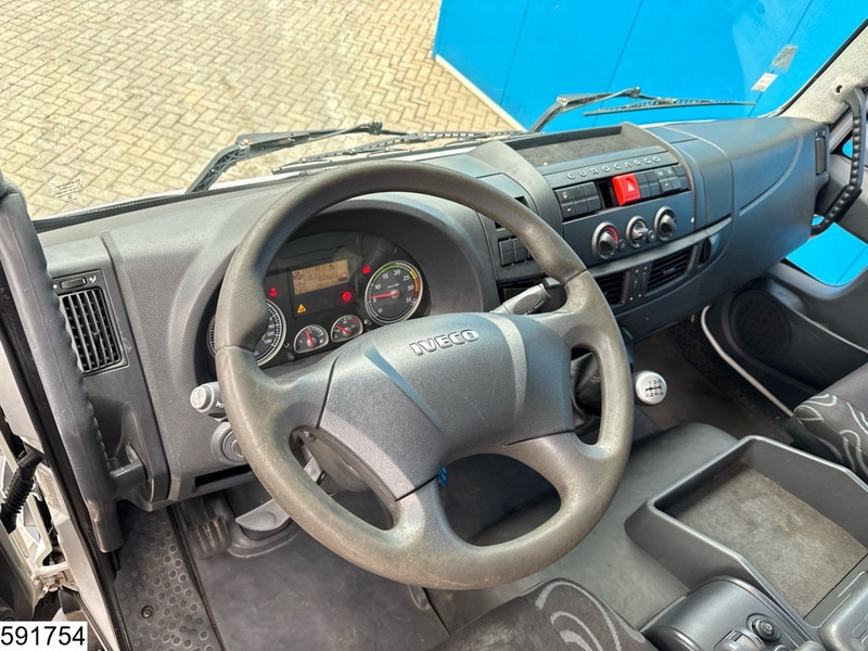 Iveco 180E28 EURO 5, Dhollandia, Manual transmission - Kapellbil: bilde 5 Iveco 180E28 EURO 5, Dhollandia, Manual transmission - Kapellbil: bilde 5