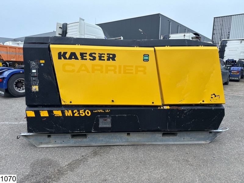 Kaeser M250 1680 h, 8,6 bar, 202 KW - Luftkompressor: bilde 2 Kaeser M250 1680 h, 8,6 bar, 202 KW - Luftkompressor: bilde 2