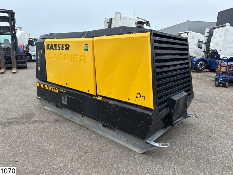 Kaeser M250 1680 h, 8,6 bar, 202 KW - Luftkompressor: bilde 3 Kaeser M250 1680 h, 8,6 bar, 202 KW - Luftkompressor: bilde 3