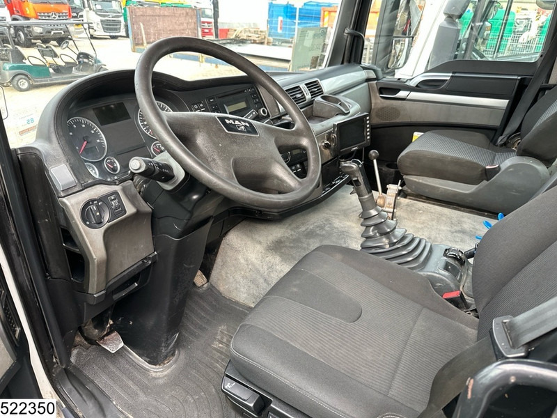 MAN TGS 32 360 8x4, EURO 4, SCHWING, 9m3, Manual - Betongbil: bilde 5 MAN TGS 32 360 8x4, EURO 4, SCHWING, 9m3, Manual - Betongbil: bilde 5