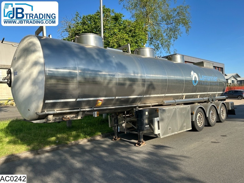Magyar Chemie 29870 liter, ADR, FL, AT - Tanksemi: bilde 1 Magyar Chemie 29870 liter, ADR, FL, AT - Tanksemi: bilde 1