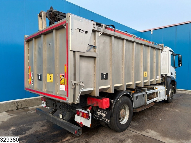 Mercedes-Benz Arocs 1833 EURO 6, Retarder, Palfinger, Remote - Tippbil, Kranbil: bilde 2 Mercedes-Benz Arocs 1833 EURO 6, Retarder, Palfinger, Remote - Tippbil, Kranbil: bilde 2