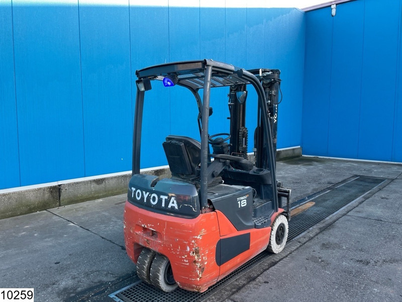 Toyota 8FBEKT18 1800KG, 4.7M, 6492h, charger - El-truck: bilde 2 Toyota 8FBEKT18 1800KG, 4.7M, 6492h, charger - El-truck: bilde 2