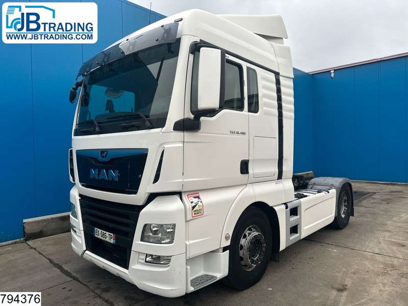 MAN TGX 18 460 EURO 6, Retarder, PTO - Trekkvogn: bilde 1 MAN TGX 18 460 EURO 6, Retarder, PTO - Trekkvogn: bilde 1