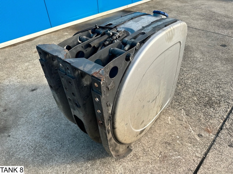 Universeel AdBlue Tank - Drivstofftank: bilde 2 Universeel AdBlue Tank - Drivstofftank: bilde 2