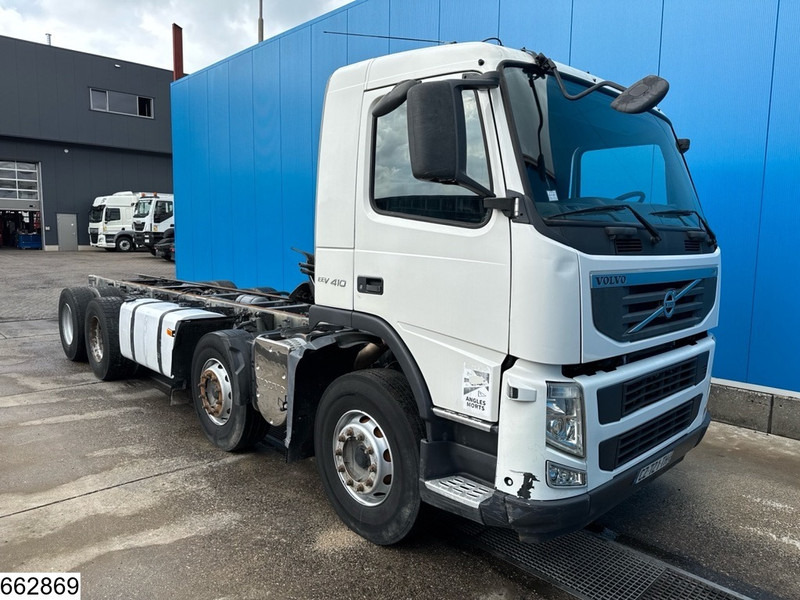Volvo FM 410 8x4, EURO 5, PTO - Chassis lastebil: bilde 3 Volvo FM 410 8x4, EURO 5, PTO - Chassis lastebil: bilde 3