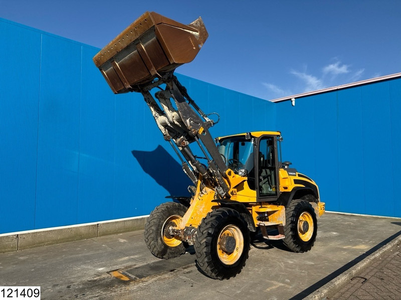 Volvo L45h 8670KG, 4750MM lifting height, 75KW - Hjullaster: bilde 2 Volvo L45h 8670KG, 4750MM lifting height, 75KW - Hjullaster: bilde 2