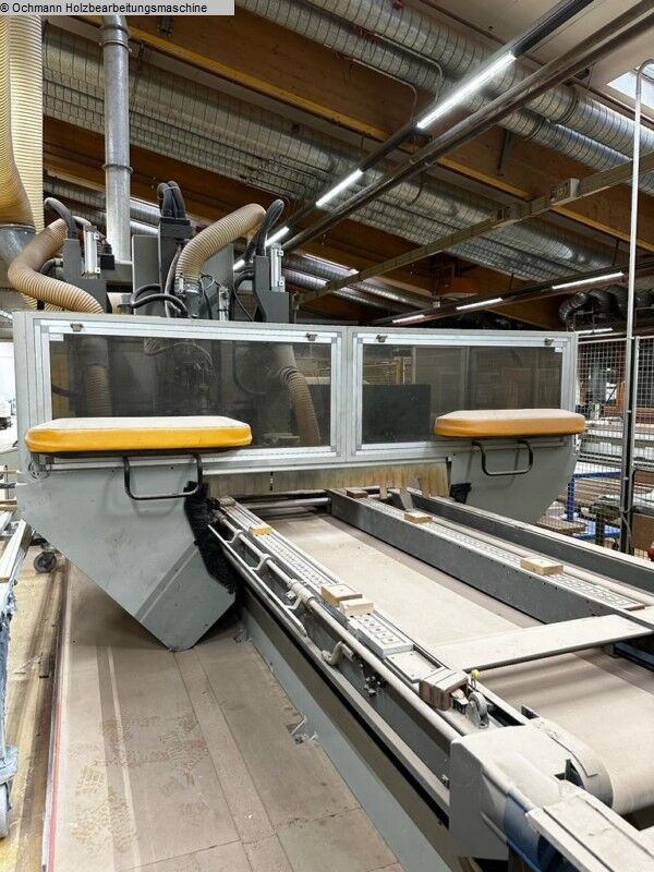 SCM Routech R 3000 - CNC-trebearbeidingssenter: bilde 5 SCM Routech R 3000 - CNC-trebearbeidingssenter: bilde 5
