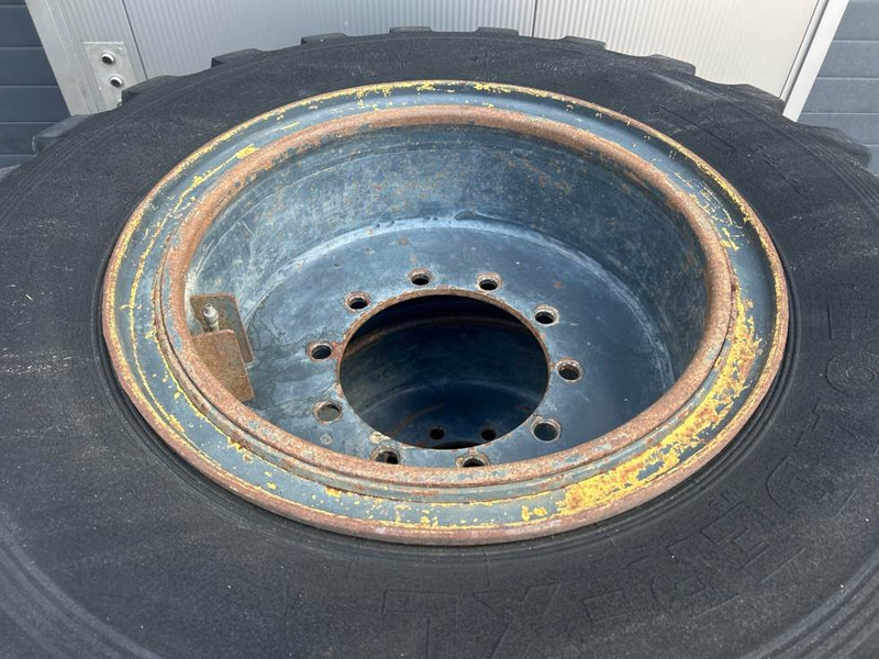 Ahlmann AZ14-CEAT 17.5-25-Tire/Reifen/Band - Dekk og felger for Bygg og anlegg: bilde 4 Ahlmann AZ14-CEAT 17.5-25-Tire/Reifen/Band - Dekk og felger for Bygg og anlegg: bilde 4