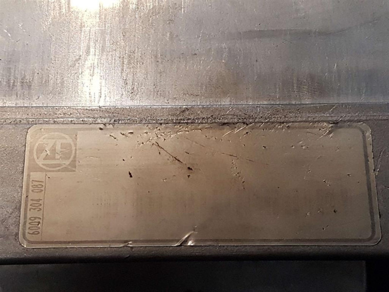 Ahlmann AZ14-ZF 6009304087-Switch kabinet/Schaltschrank - Elektrisk system for Bygg og anlegg: bilde 4 Ahlmann AZ14-ZF 6009304087-Switch kabinet/Schaltschrank - Elektrisk system for Bygg og anlegg: bilde 4