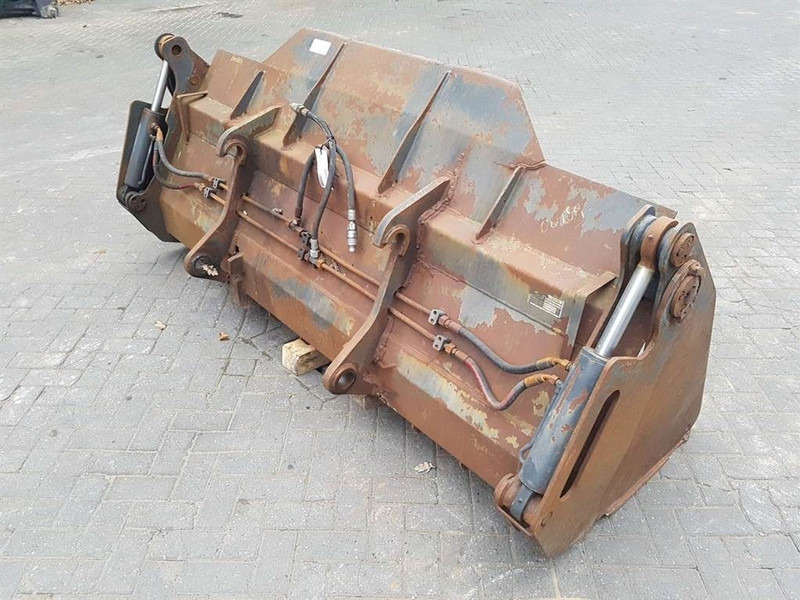 Ahlmann AZ150-5448739-2,45 mtr-4 in 1 Bucket/Schaufel/Bak - Skuffe for Bygg og anlegg: bilde 5 Ahlmann AZ150-5448739-2,45 mtr-4 in 1 Bucket/Schaufel/Bak - Skuffe for Bygg og anlegg: bilde 5