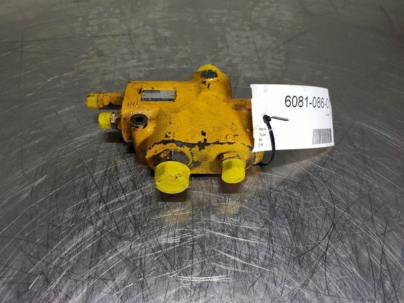 Ahlmann AZ18-Char-Lynn 6061361002-Priority valve - Hydraulikk: bilde 1 Ahlmann AZ18-Char-Lynn 6061361002-Priority valve - Hydraulikk: bilde 1