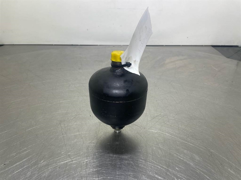 Ahlmann AZ6-Bosch 0531602506-Accumulator/Hydrospeicher - Hydraulikk for Bygg og anlegg: bilde 1 Ahlmann AZ6-Bosch 0531602506-Accumulator/Hydrospeicher - Hydraulikk for Bygg og anlegg: bilde 1