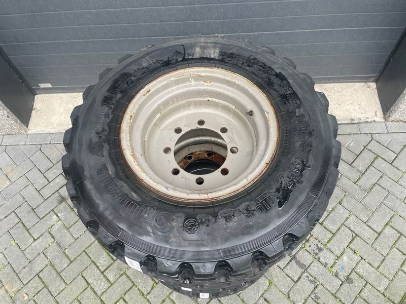 Atlas AR65-Continental 12.5R20-Tire/Reifen/Band - Dekk og felger for Bygg og anlegg: bilde 3 Atlas AR65-Continental 12.5R20-Tire/Reifen/Band - Dekk og felger for Bygg og anlegg: bilde 3